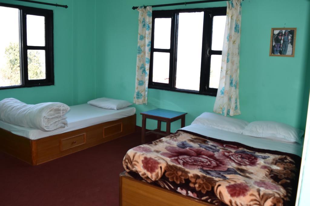 Tashidelek Guest Lodge & House ดูลิเคล ภายนอก รูปภาพ
