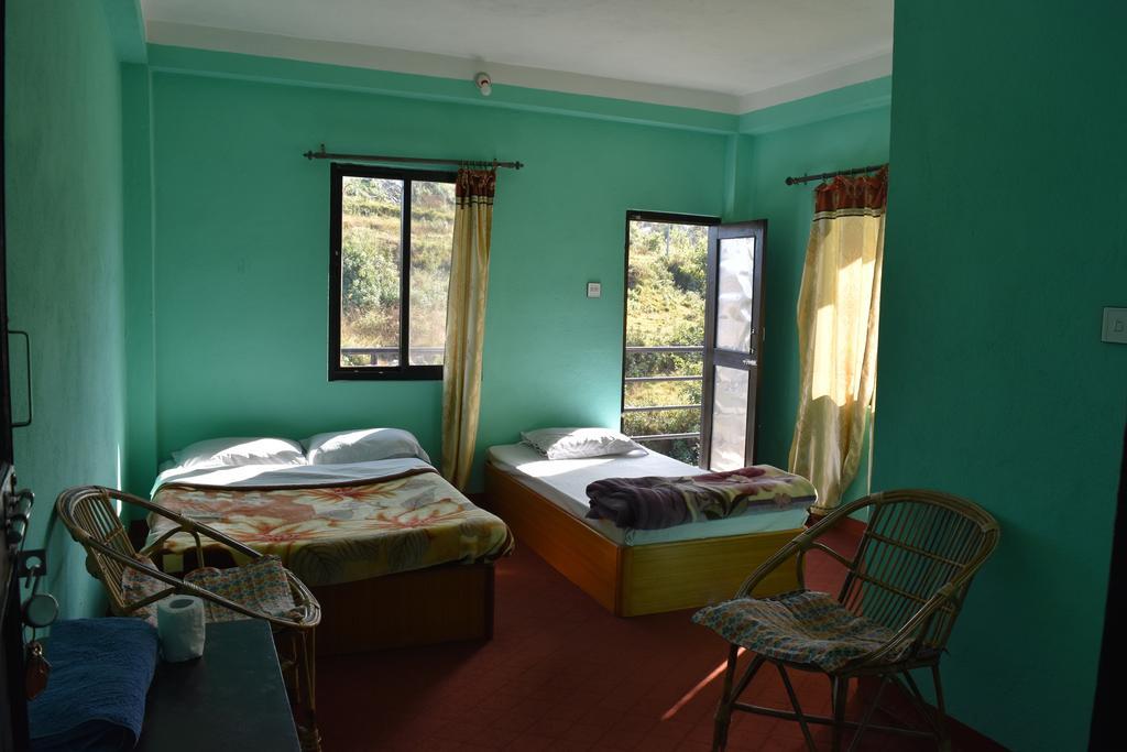 Tashidelek Guest Lodge & House ดูลิเคล ภายนอก รูปภาพ