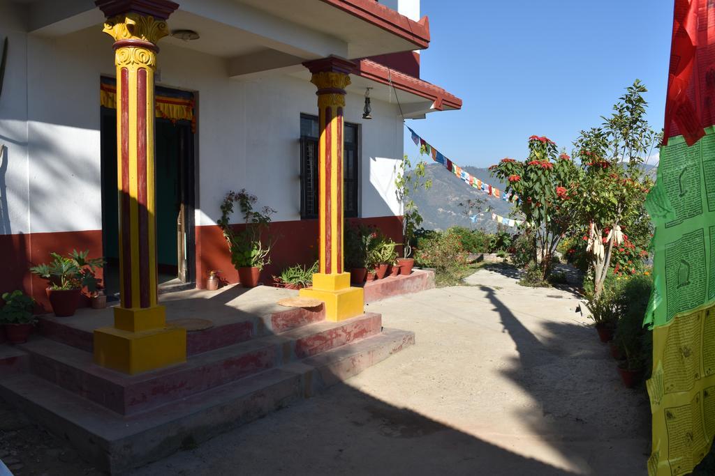 Tashidelek Guest Lodge & House ดูลิเคล ภายนอก รูปภาพ